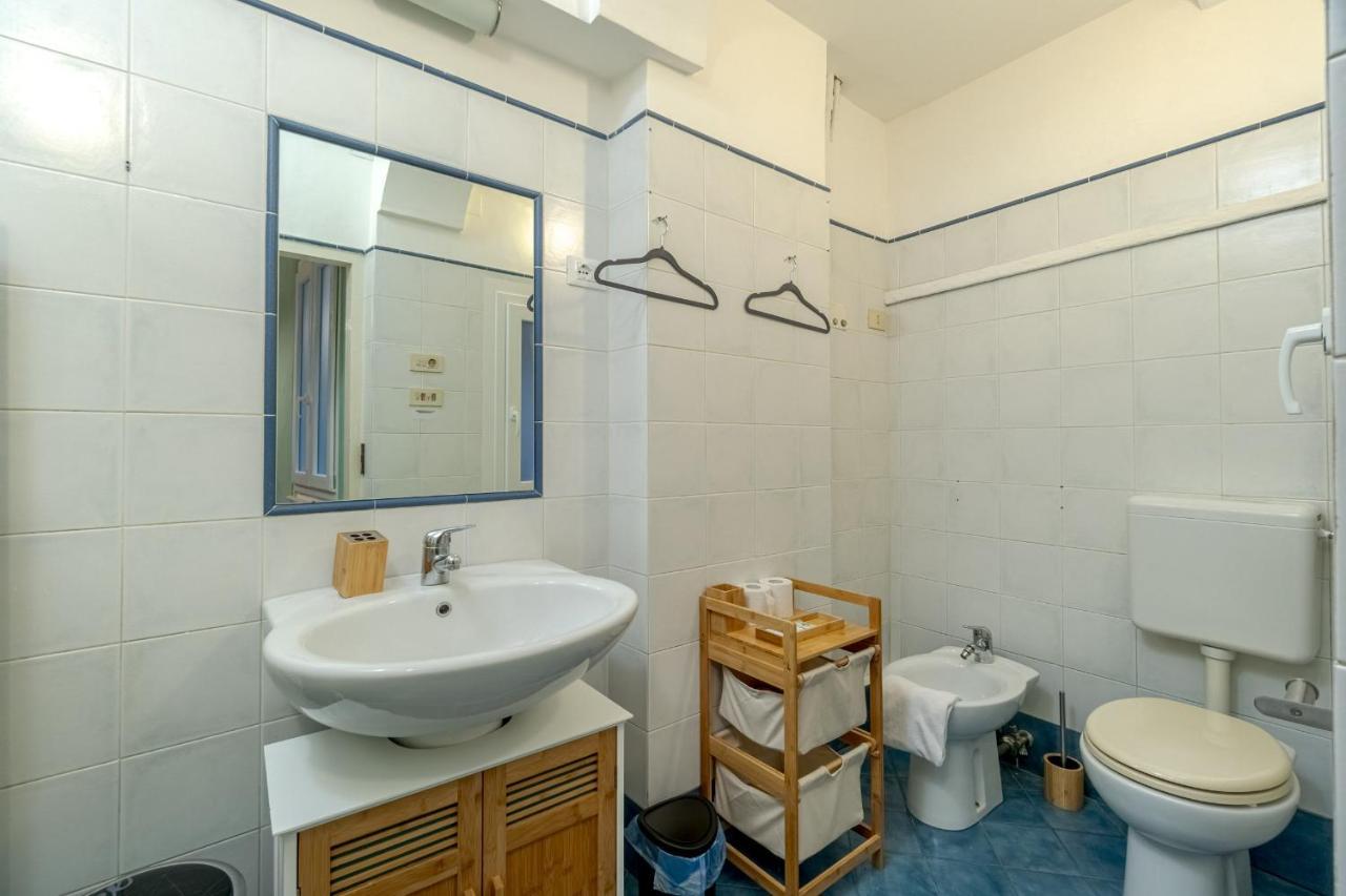 Appartement Casa Poirot Functional Flat à Gênes Extérieur photo