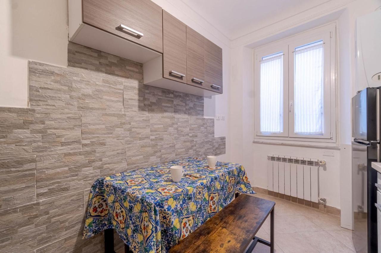 Appartement Casa Poirot Functional Flat à Gênes Extérieur photo